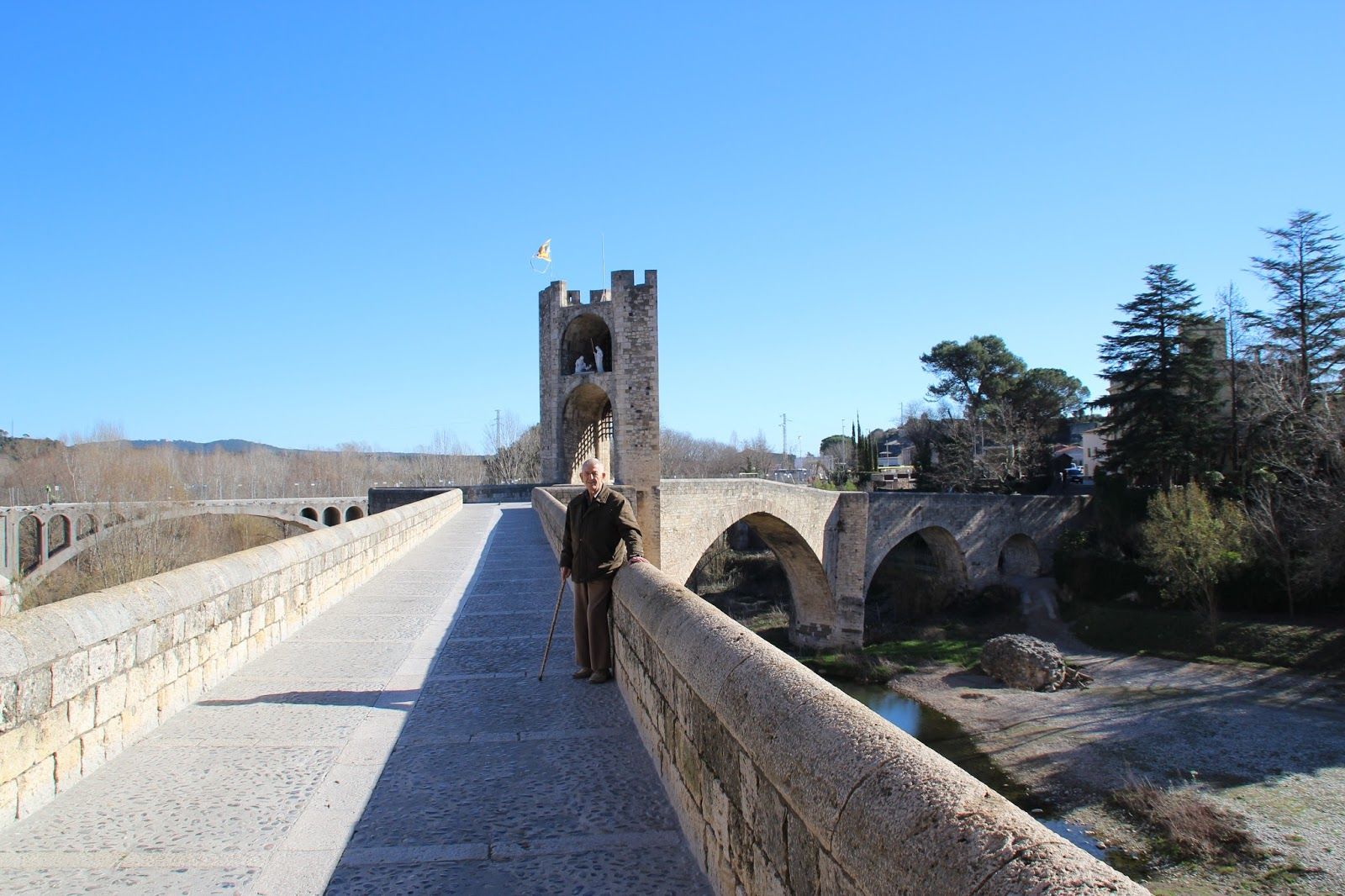 BESALU