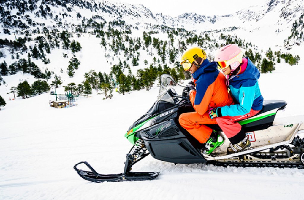 Actividades Invierno Motos De Nieve Diurna · Ordino