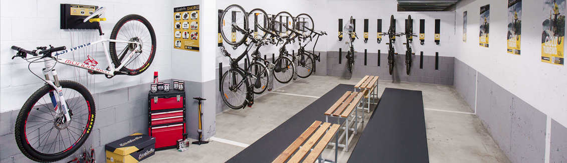 Bikefriendly area in all hotels - Workshop, bike room, washing area