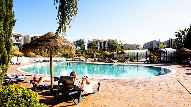 Vale da Lapa Village Resort pool och inomhuspool