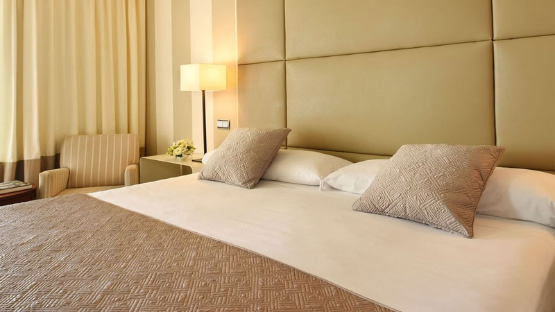 Sov gott i lugna miljöer på Precise Resort El Rompido - The Hotel