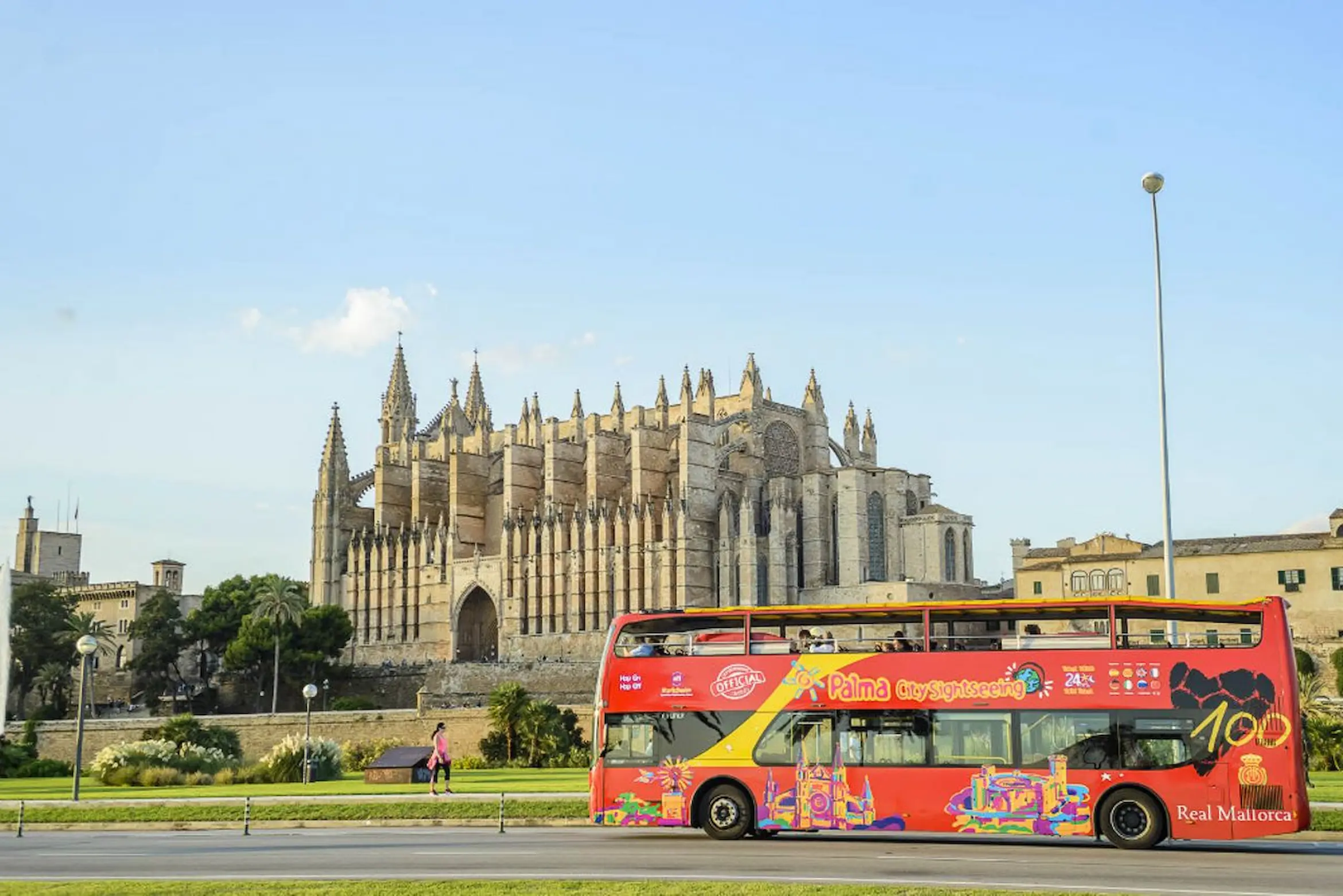 City tour bus