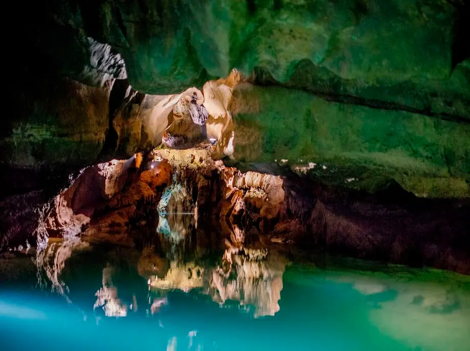 Excursión a las cuevas de San José