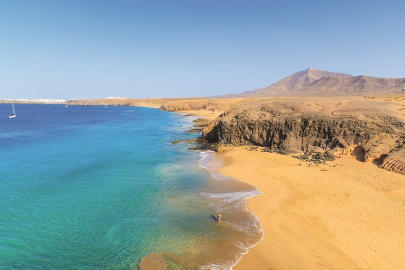 Lanzarote a tu Aire desde Fuerteventura