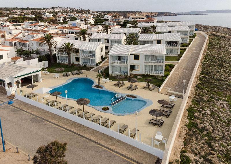 Apartamentos AluaSun Far Menorca