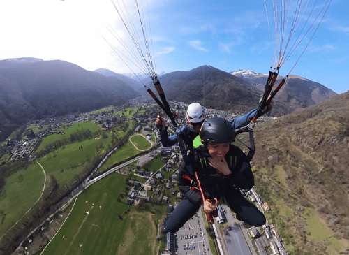 VUELO EN PARAPENTE LUCHON