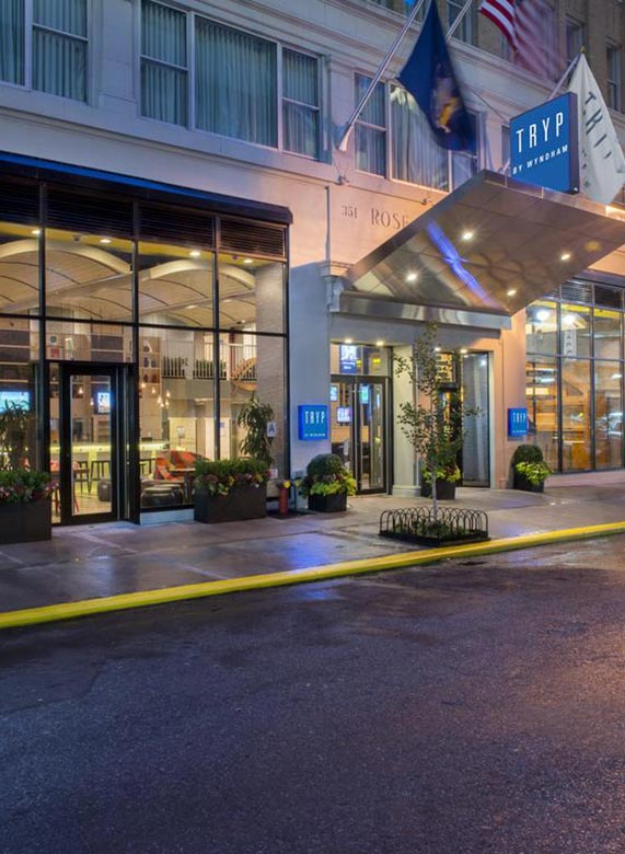 Tryp By Wyndham Times Square South