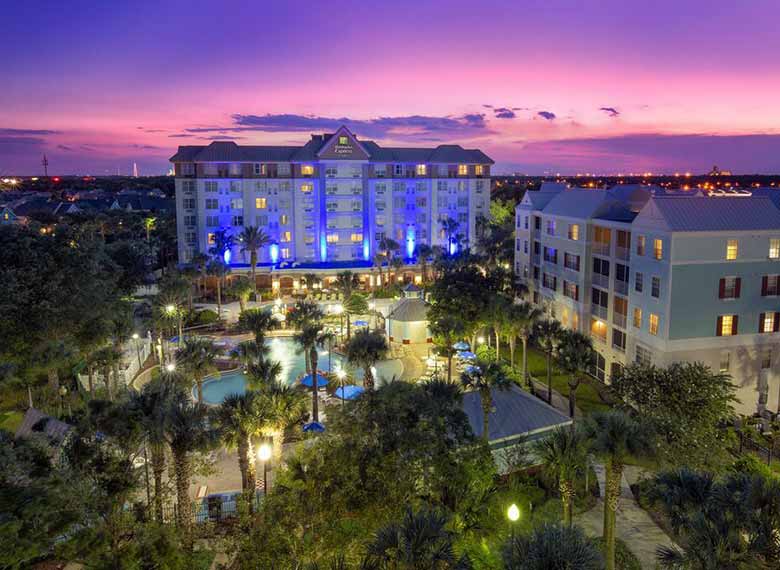 Holiday Inn Express & Suites Orlando South Lk Bv