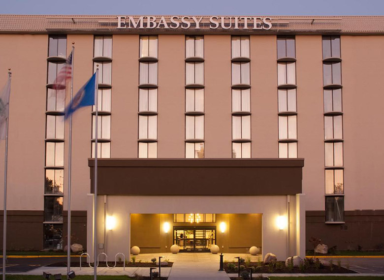 Embassy Suites by Hilton Bloomington Minneapolis