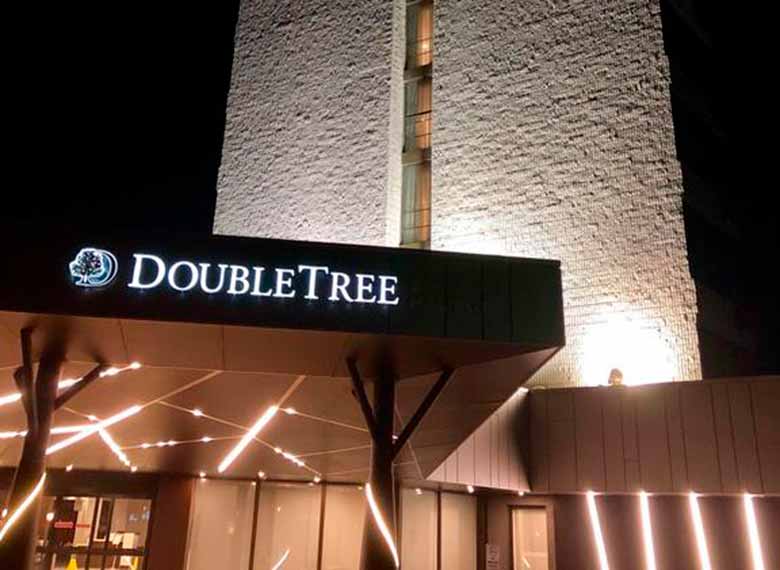 Doubletree By Hilton Toronto Airport West
