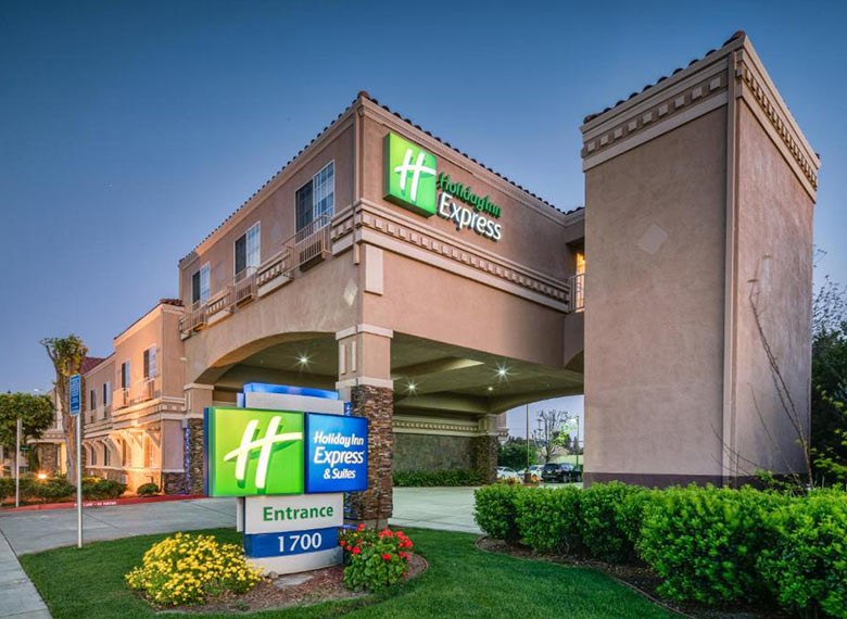 Holiday Inn Express & Suites Santa Clara, an IHG Hotel