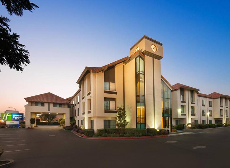 Holiday Inn Express & Suites Santa Clara - Silicon Valley