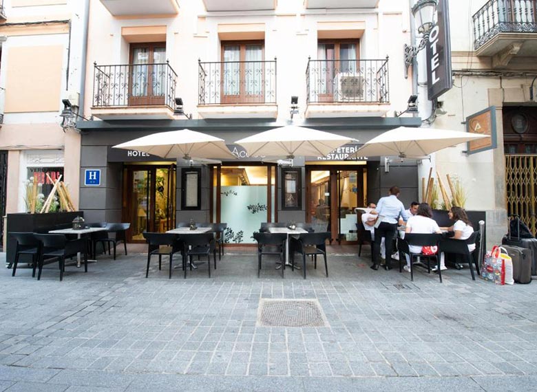 Hotel Restaurante El Acebo-Pirineo Aragones-Jaca