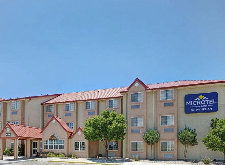 Microtel Inn & Suites by Wyndham Albuquerque West