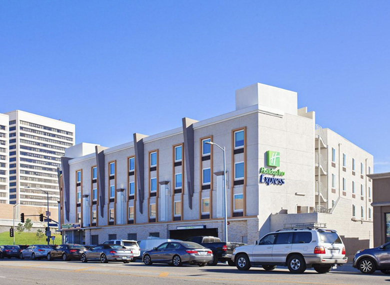 Holiday Inn Express West Los Angeles-Santa Monica, an IHG Hotel