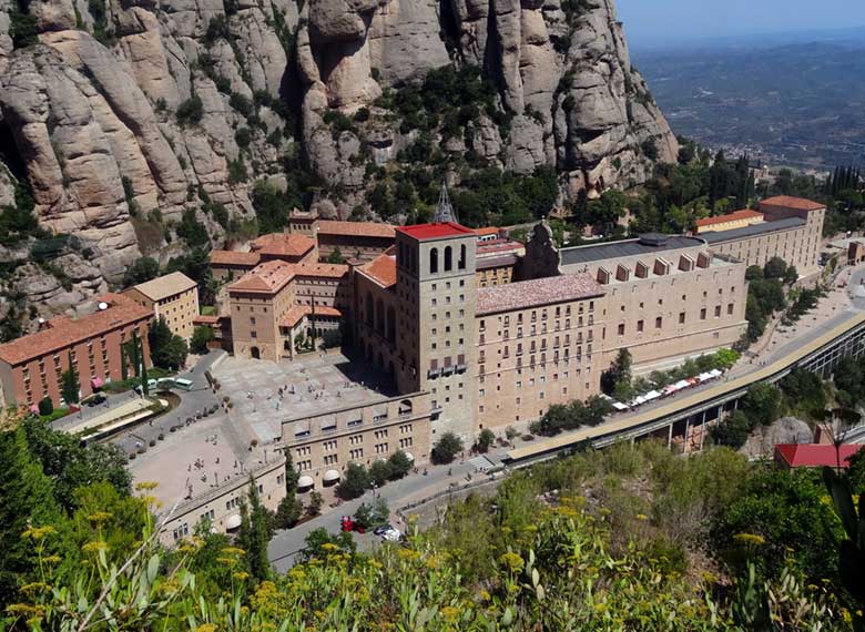 Hotel Abat Cisneros - Hotel Accesible - Montserrat