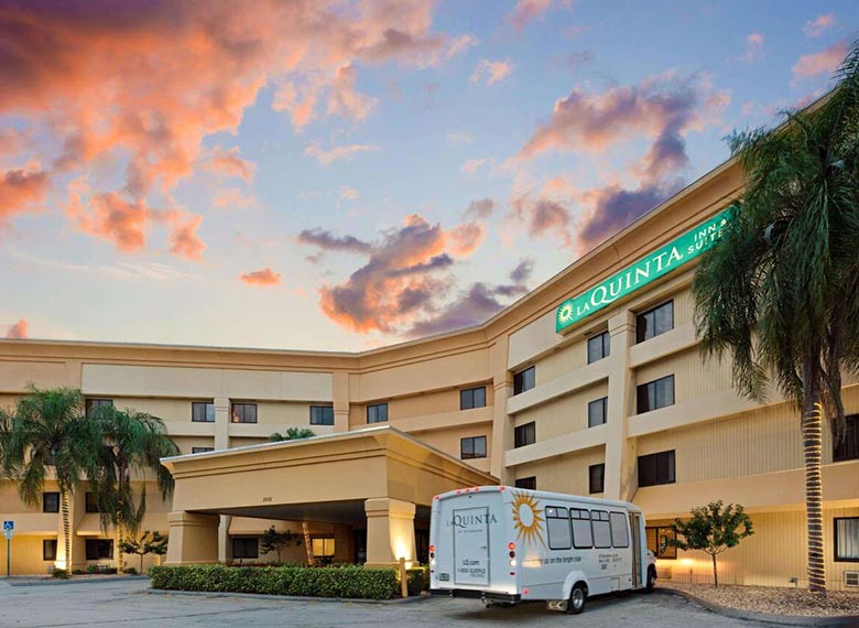 La Quinta Inn & Suites by Wyndham Miami Airport Ea