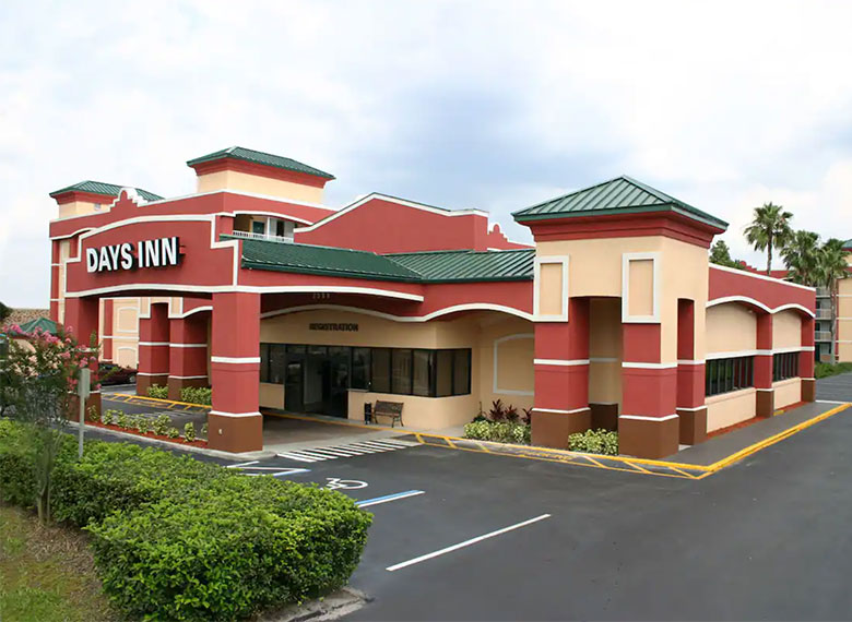 Days Inn by Wyndham Orlando Near Millenia Mall