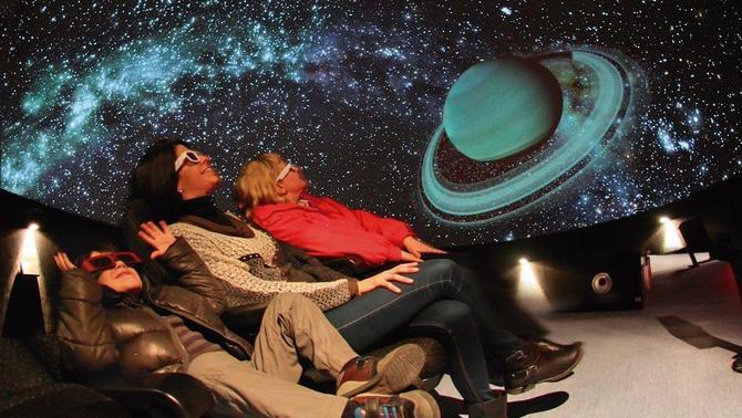 Museus I Visites Parc Astronòmic Montsec - Mirant els estels