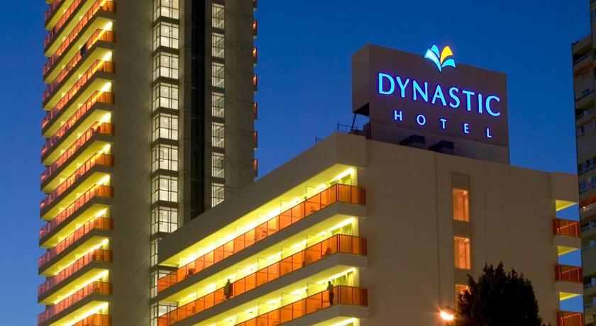 Hotel Dynastic Hotel & Spa