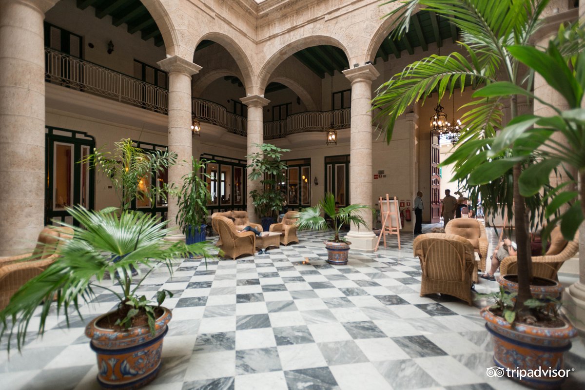 HOTEL Marqués de Prado Ameno