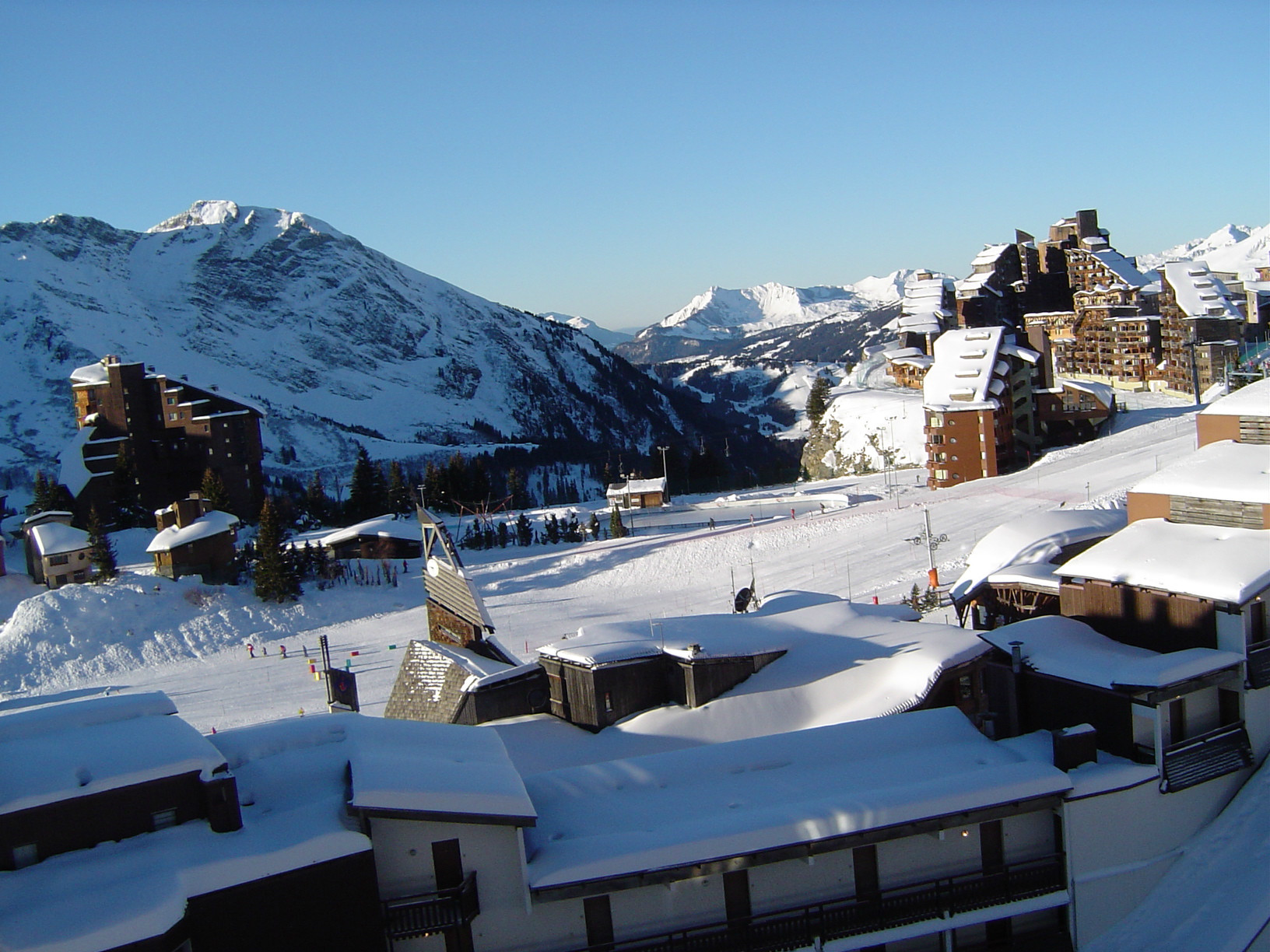 Hotels a totes les estacions d\\’esquí - España, Andorra, Francia, Suiza....