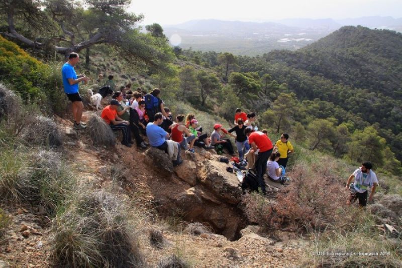 Turismo Activo Iniciación A La Espeología: "Cueva Del Chutal"