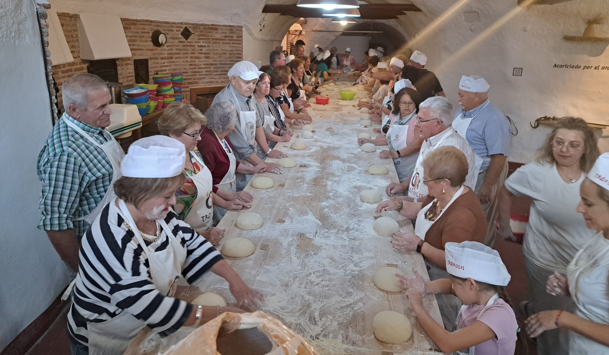 Visitas Guiadas Taller De Elaboración De Pan Y Visita Guiada De Trópolis