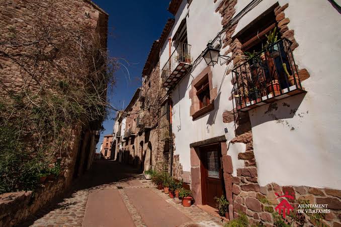 Adventure Getaway Entre Viñas Y Huellas Íberas